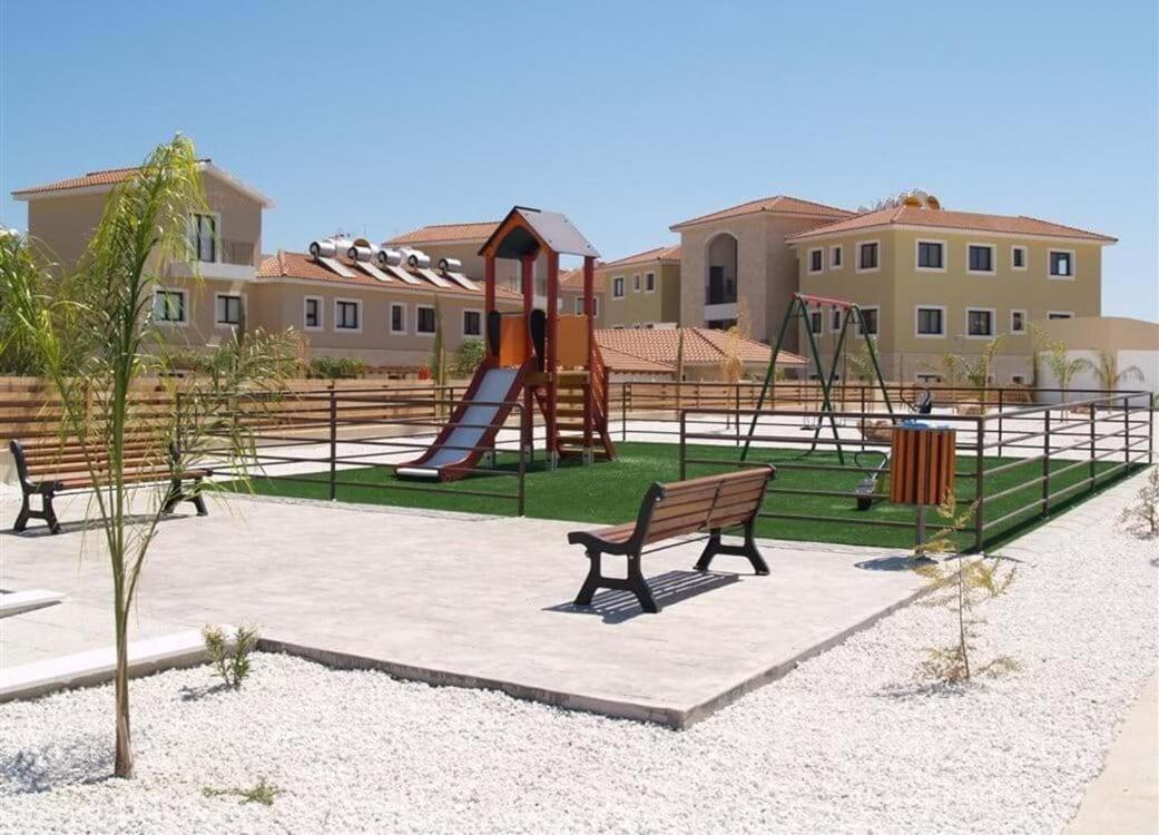 Stay Kyklades Resort & Spa Paralimni Exterior foto